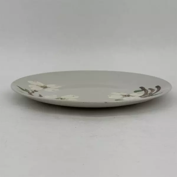  Vintage Orchard Ware Dogwood Dinner Plate