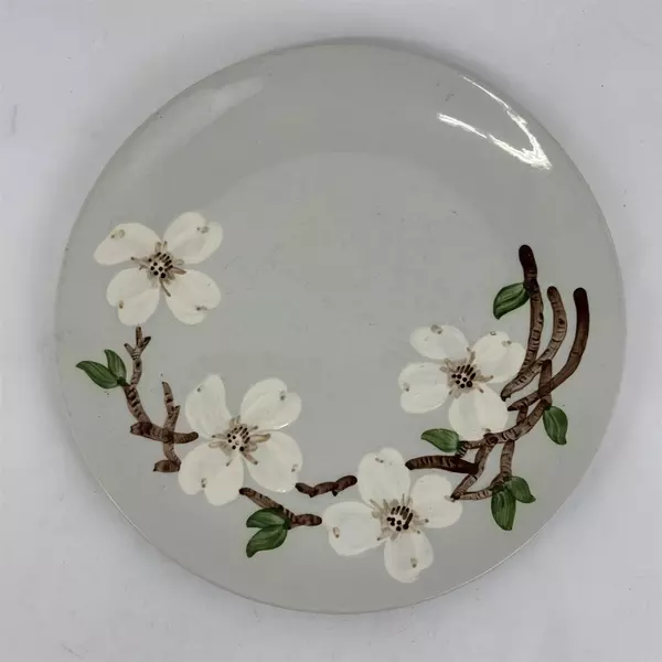  Vintage Orchard Ware Dogwood Dinner Plate
