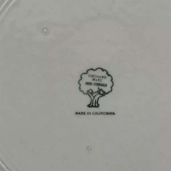  Vintage Orchard Ware Dogwood Dinner Plate
