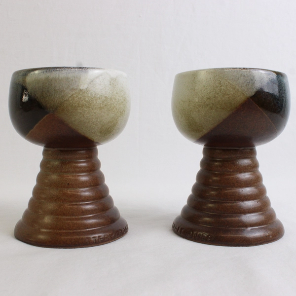 Lot Of 2 Matching Unbranded/Unmarked Handmade Ceramic Goblets 4.75" Tall