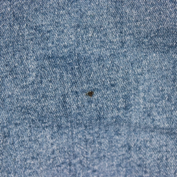 TravelSmith Men's 38x32 (39x32) Tapered Light Wash Stretch Denim Jeans