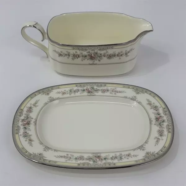 Noritake Shenandoah 9729 Gravy Boat & Underplate 
