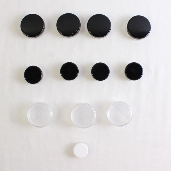 Lot of 12 Unbranded Various Sizes Clear Makeup/Powder Empty Screw Top Pots