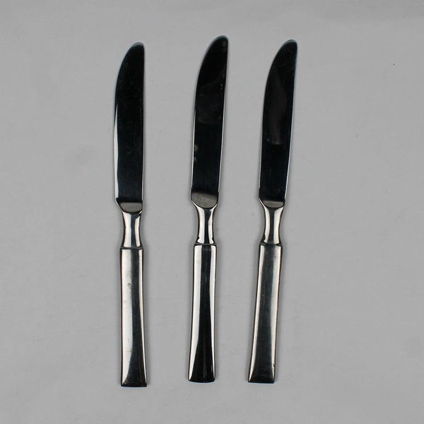 Lot of 3 Oneida Silver Purity Pattern Dinner Knives 9.25 Inches Stainless