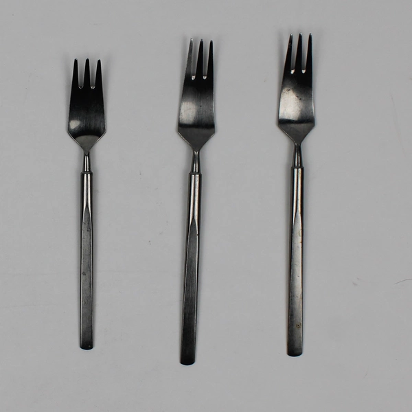 Lot of 3 Universal Steel Obelisk Pattern Stainless 2 Dinner Forks 1 Salad Fork