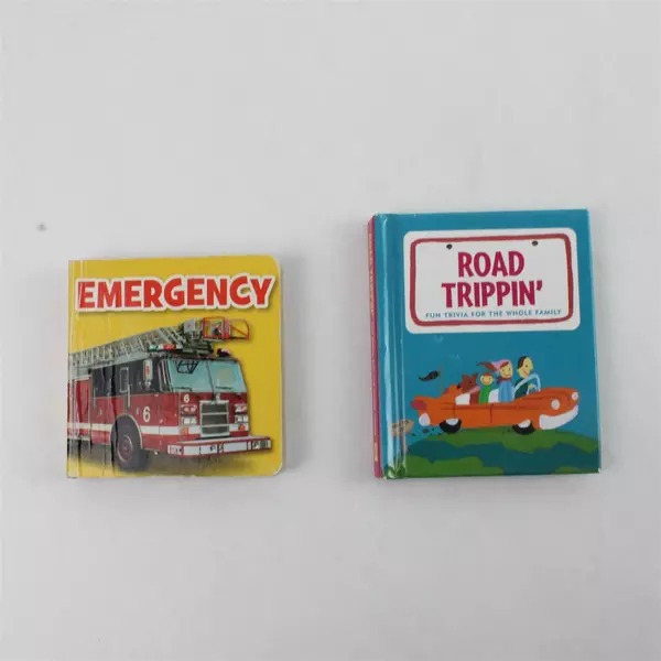 Lot of 2 Mini Books Emergency Board Book & Road Trippin' Fun Trivia