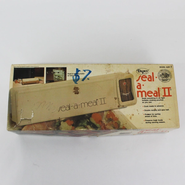 Vintage Dazey Seal A Meal II Food Sealer Model SAM-2 w/ Box