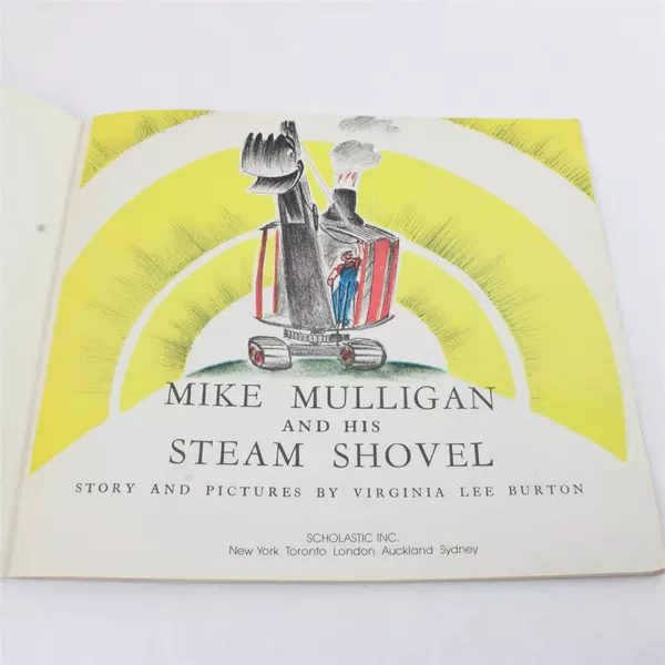 Mike Mulligan and His Steam Shovel by Virginia Lee Burton Paperback