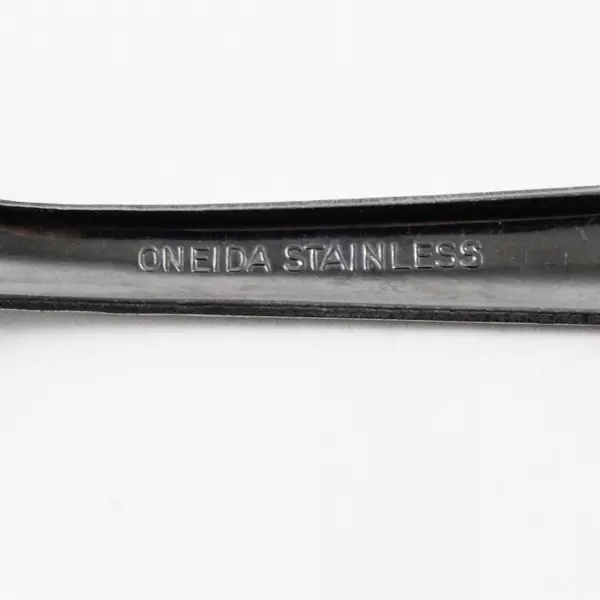 Oneida Valor Stainless Round Bowl Soup Spoon 7" 