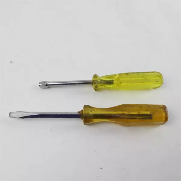 Lot of 7 Screwdrivers + Weather Pack Pins Phillips & Flathead Electronics Auto