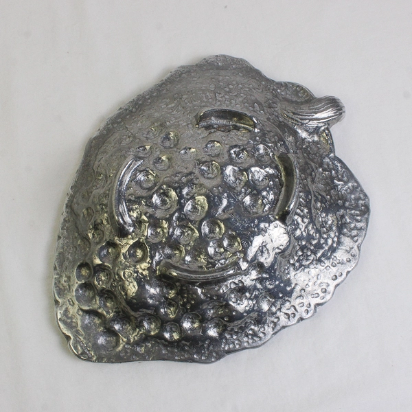 VTG Wilton Armetale RWP Pewter Grape Bowl Candy Dish 10"