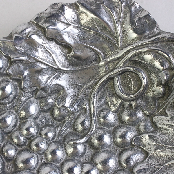 VTG Wilton Armetale RWP Pewter Grape Bowl Candy Dish 10"