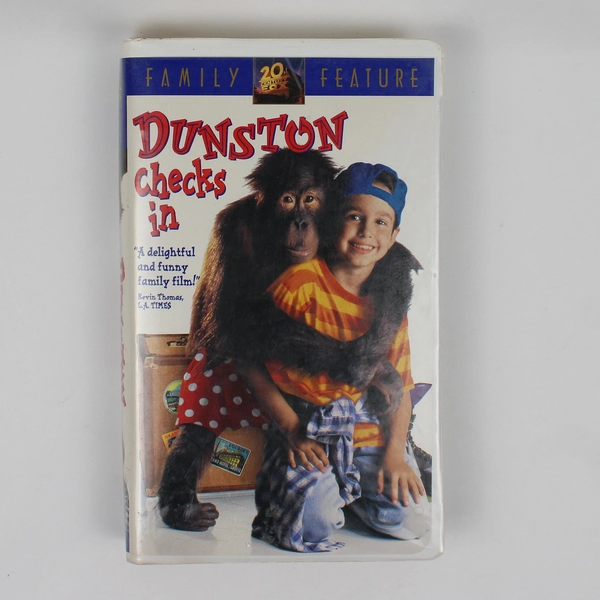 Dunston Checks In Children's Movie VHS Cassette 1995