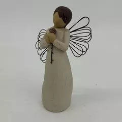 2002 Willow Tree Demdaco Loving Angel Figurine by Sue Lordi
