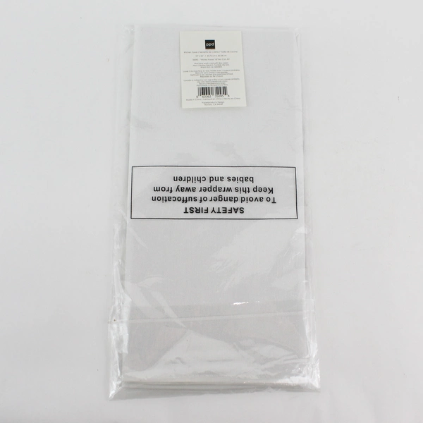 Paper Products Design Winter Horses Kitchen Towel 18 x26 Inches NIP