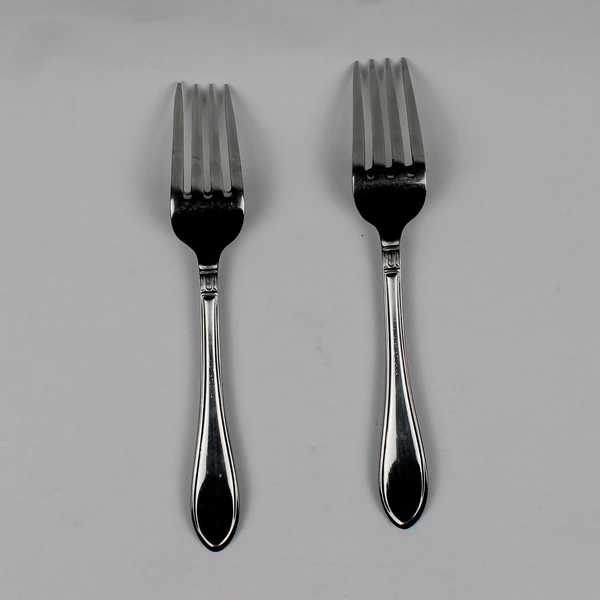Lot of 2 Wallace Silver Riviera Pattern Salad Forks 7.25" 18/10 Stainless Good