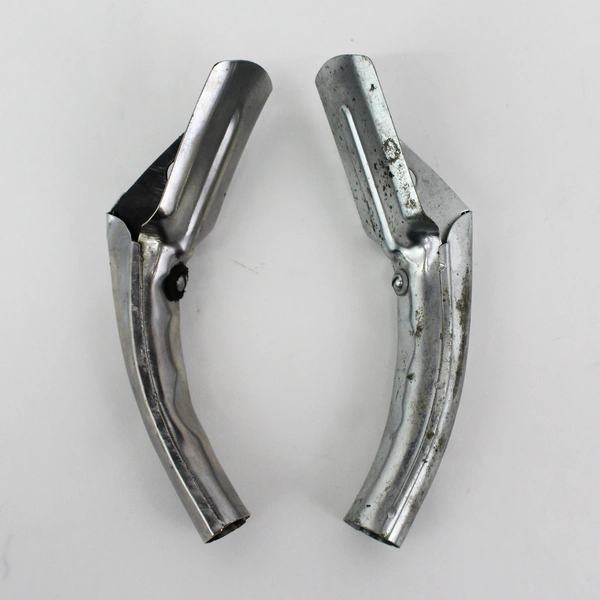 2 Vintage Unbranded Metal OIL Can Self Piercing Spouts Made In Japan