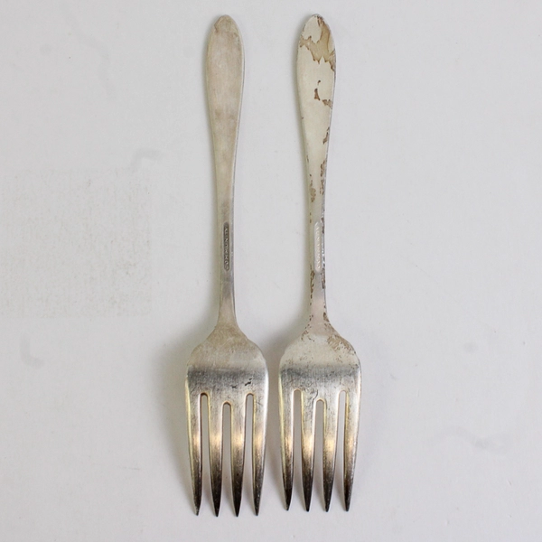 Lot of 2 Oneida Silverplate 1932 Lady Hamilton Salad Forks 6.75"