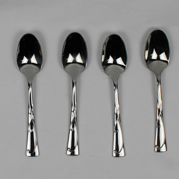 Lot of 4 Towle Blossom Stainless 18/10 Oval Soup Spoons (Teaspoons)