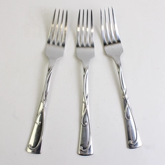 Lot of 3 Towle Blossom 18/10 Dinner Forks Glossy Stainless Steel 7.5"