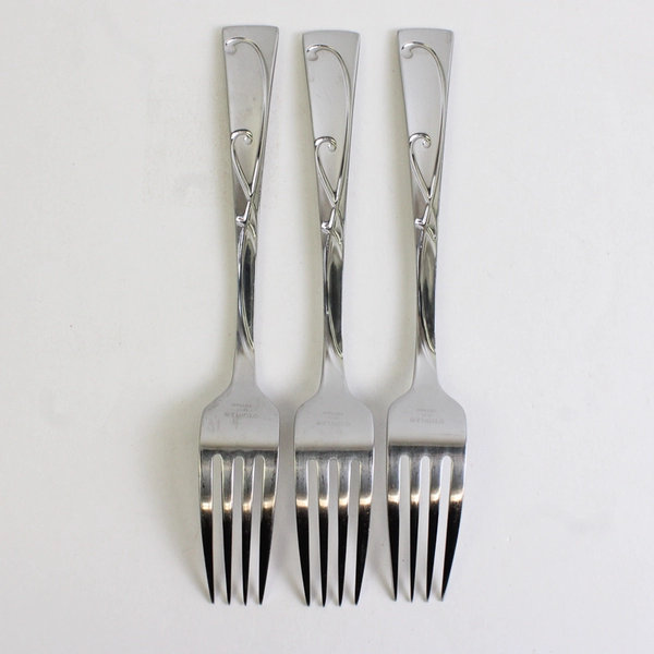 Lot of 3 Towle Blossom 18/10 Dinner Forks Glossy Stainless Steel 7.5"