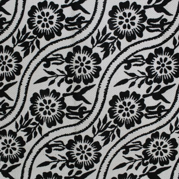 Steninge Slott Black & White Floral Pattern Table Runner 31" x 57"