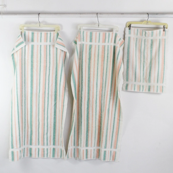 Lot of 3 VTG Caress by Stevens Coral Teal White Cotton Bath & Hand Towels