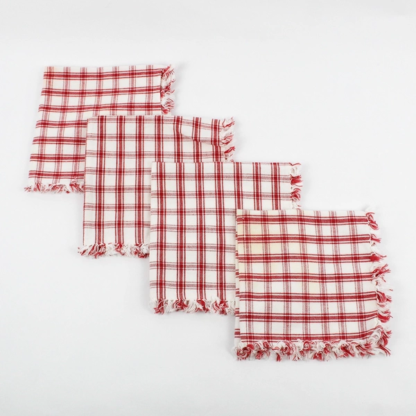 Lot Of 4 Matching Unbranded Red/White Plaid Square Fabric Napkins 15" x 15"