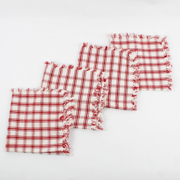 Lot Of 4 Matching Unbranded Red/White Plaid Square Fabric Napkins 15" x 15"