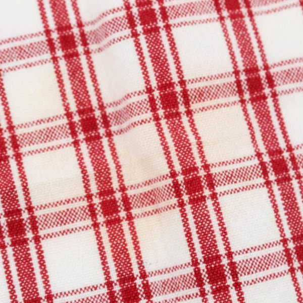 Lot Of 4 Matching Unbranded Red/White Plaid Square Fabric Napkins 15" x 15"