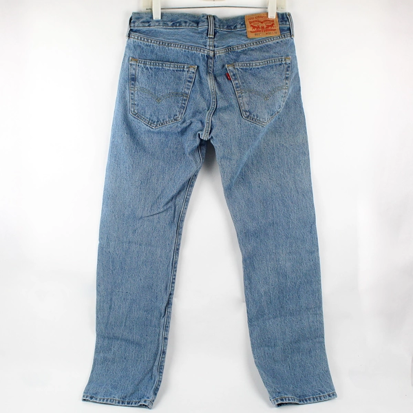 Levi's 501 Men's 32x32 Light Wash Straight Leg Button Fly Denim Jeans