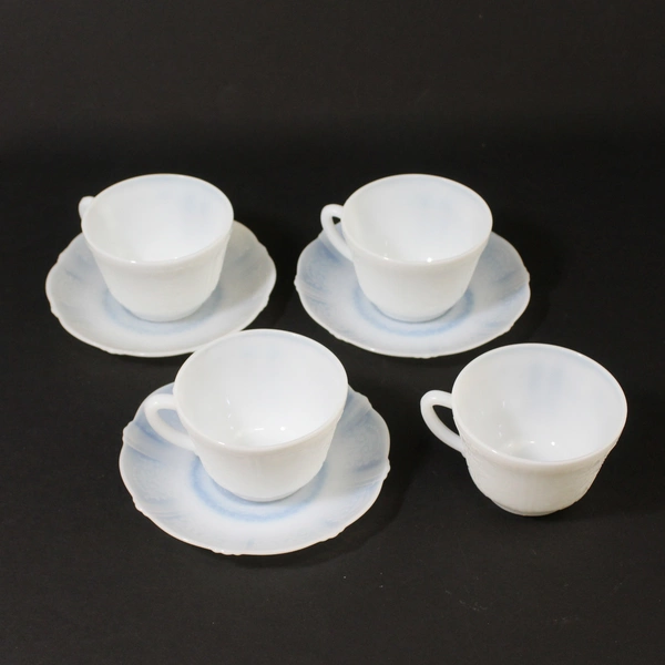 4 Vintage MacBeth Evans American Sweetheart Monax White Cups & Saucers. 