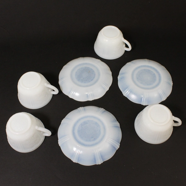4 Vintage MacBeth Evans American Sweetheart Monax White Cups & Saucers. 