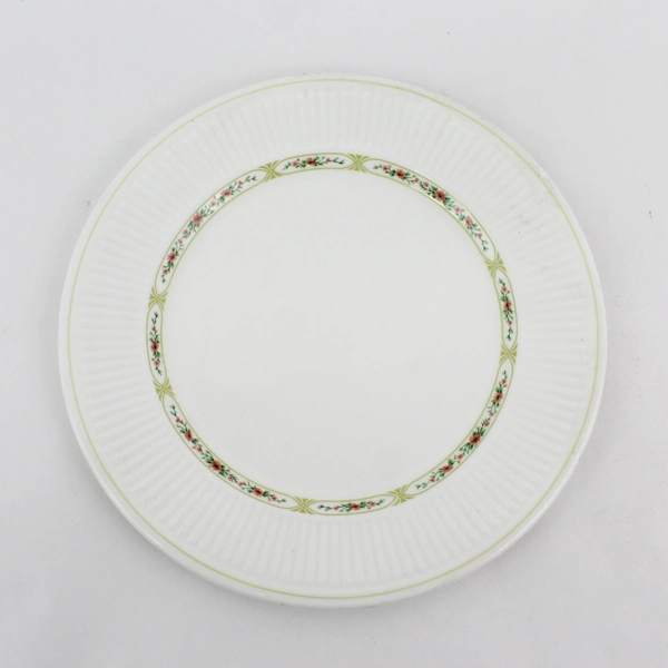 Wedgwood Insignia 10" Dinner Plate Metallised Bone China Gold Band Pink Flowers