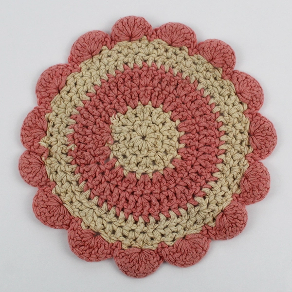 Vintage Handmade Pink & Ecru Crocheted Doily Scalloped Edge 7.5"