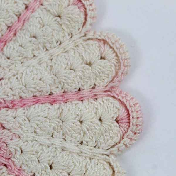 Vintage Handmade Crocheted Pink and White Doily Scalloped Edge 6"