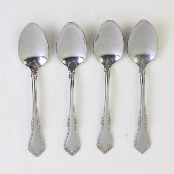 Set of 4 Oneida Mansfield Frosted Stainless Steel Teaspoons