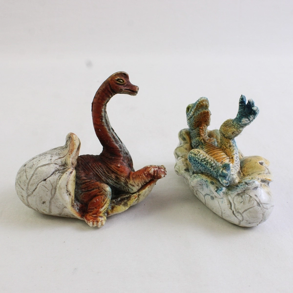 Vintage AAA Lot of 6 of Dinosaur Toys Mothers and Hatchlings Variety