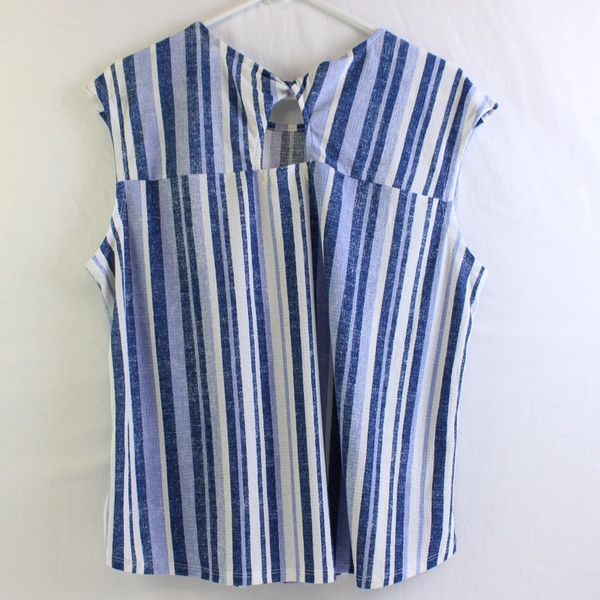 Joie De Vivre Women's L Blue and White Sleeveless Blouse