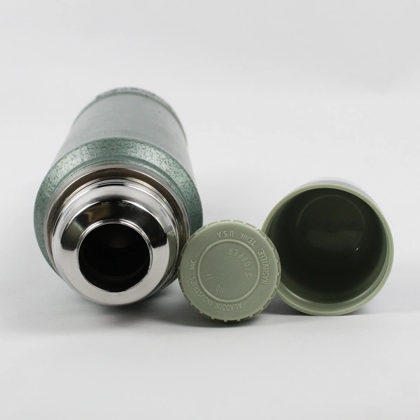 Aladdin Stanley Quart Size Green Metal Thermos A-944C With Cup and Stopper