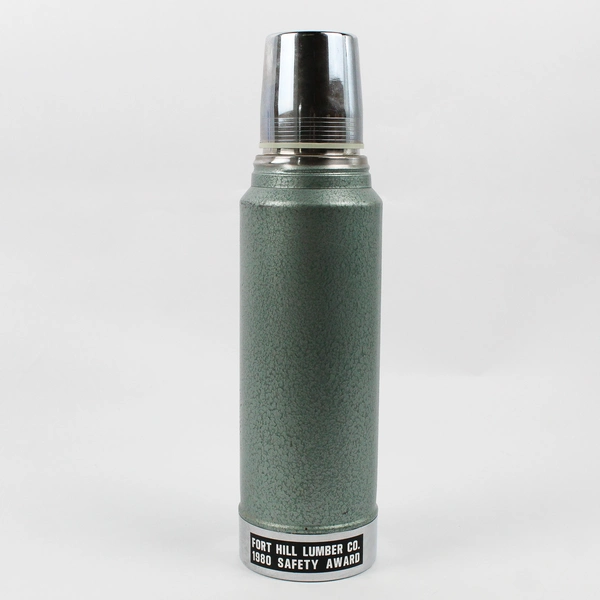 Aladdin Stanley Quart Size Green Metal Thermos A-944C With Cup and Stopper