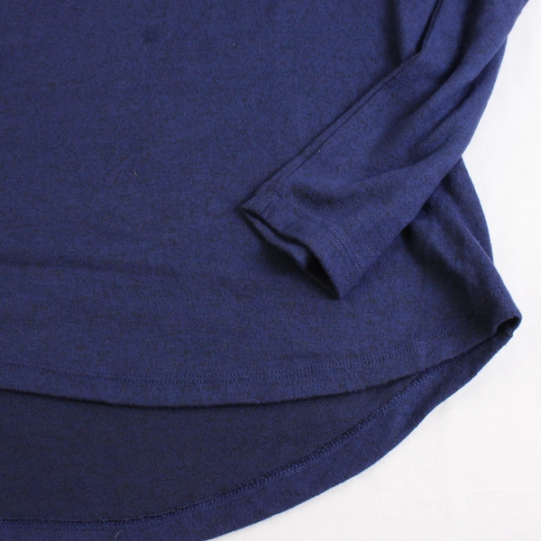 Well Worn Women's M Navy Blue Long Sleeve V Neck Knit Sweater 