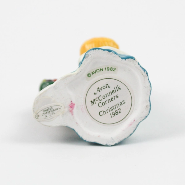 Vintage 1982 Avon McConnells Corners Town Shoppers Victorian Christmas Figure