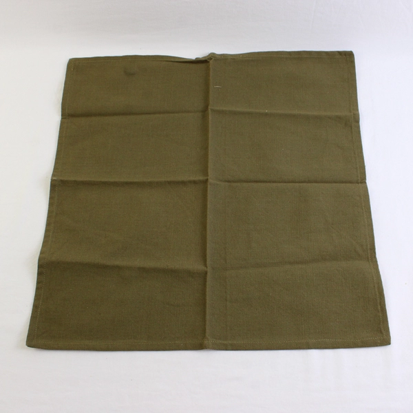 Lot Of 2 Unbranded Matching Solid Olive Green Color Fabric Napkins 18" x 18"
