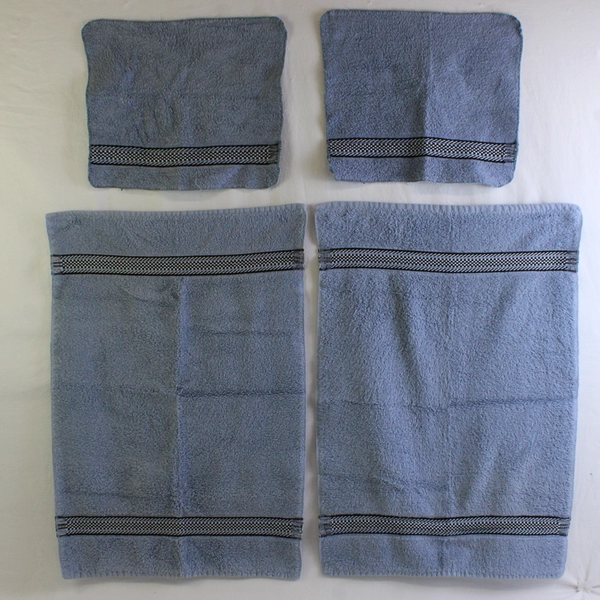 Lot Of 4 Matching Unbranded Blue 2 Washcloths & 2 Hand Towel (16" x 24")