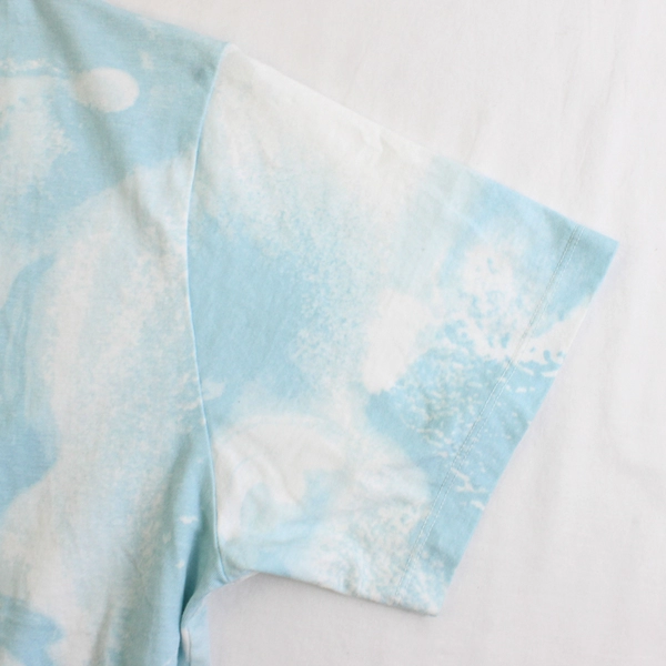 Calvin Klein Women's Cropped Tee Size Medium Marbled Tie Dye