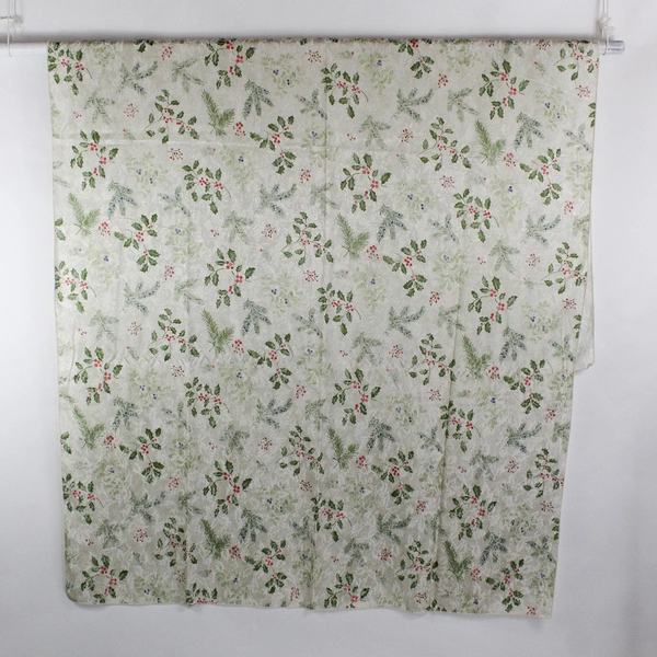 Unbranded Holly Pattern On Cream White Fabric Rectangle Tablecloth 96" x 56"