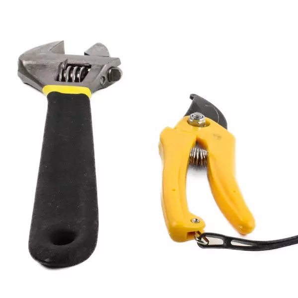 Pittsburgh Pro 12" Adjustable Crescent Wrench Smooth Jaw & Pruning Shears