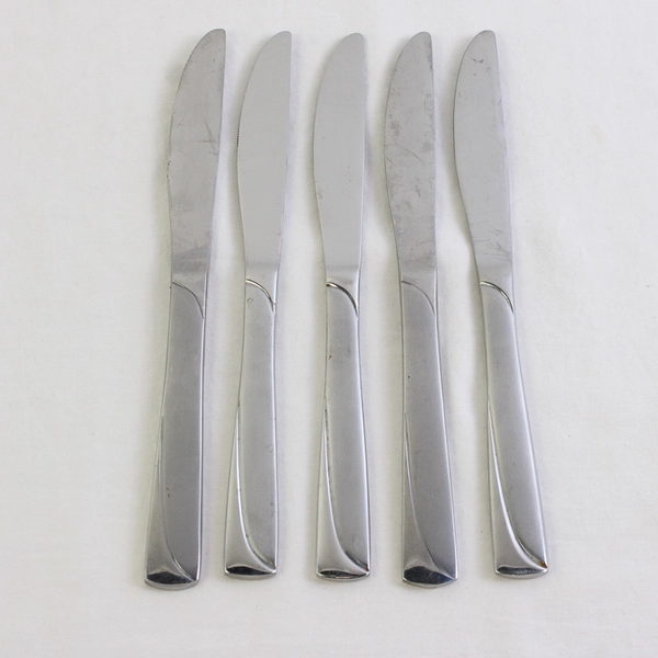 Lot Of 5 Oneida Silver Madeline (Stainless) Flatware Dinner Knives 8.75" Long