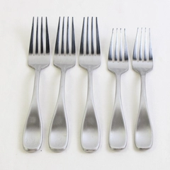 Lot Of 5 Oneida Silver Satin Voss (Stainless) Flatware 3 Dinner Forks & 2 Salad